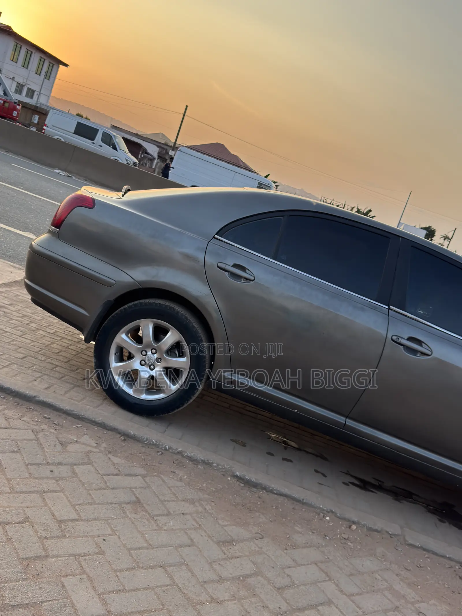 Toyota Avensis 1.8 VVTi 2008 Gray