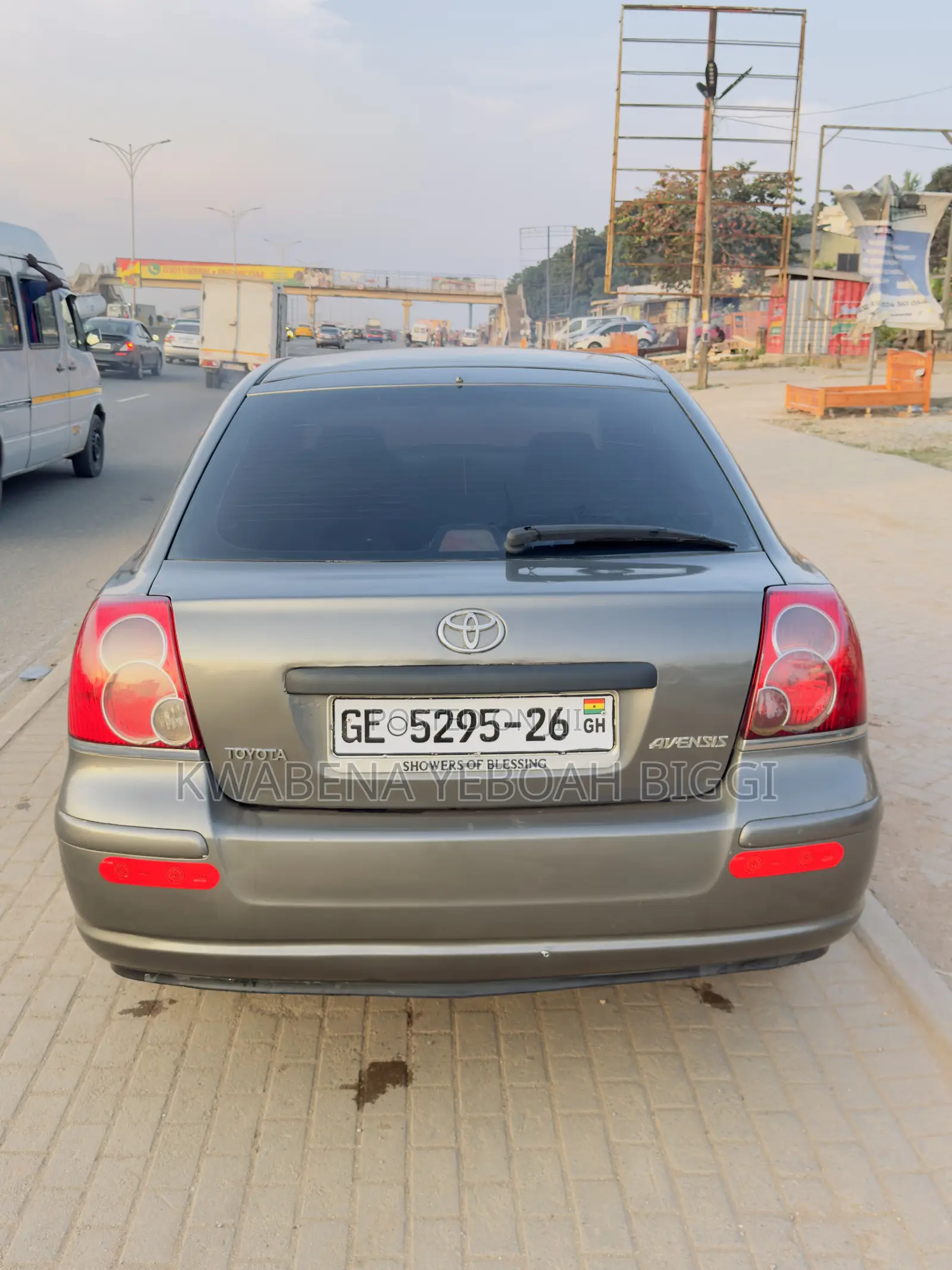 Toyota Avensis 1.8 VVTi 2008 Gray