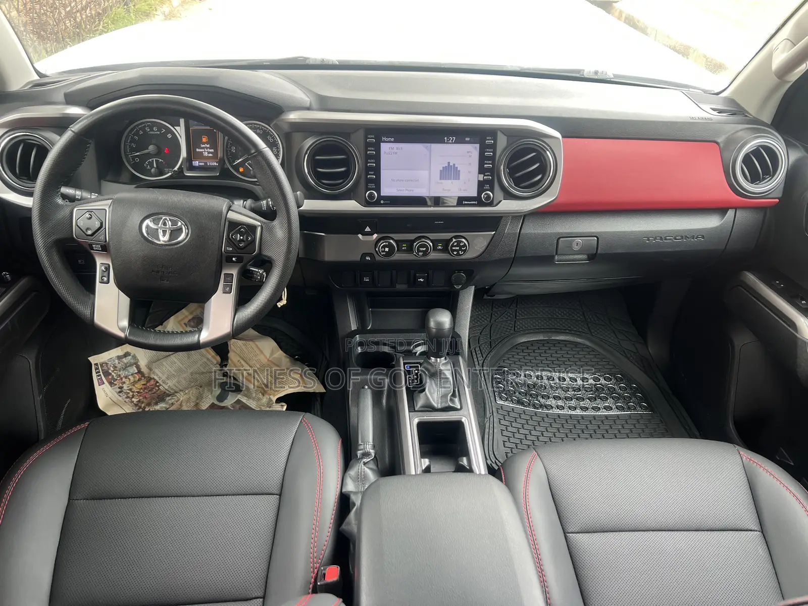 Toyota Tacoma SR5 2022 White