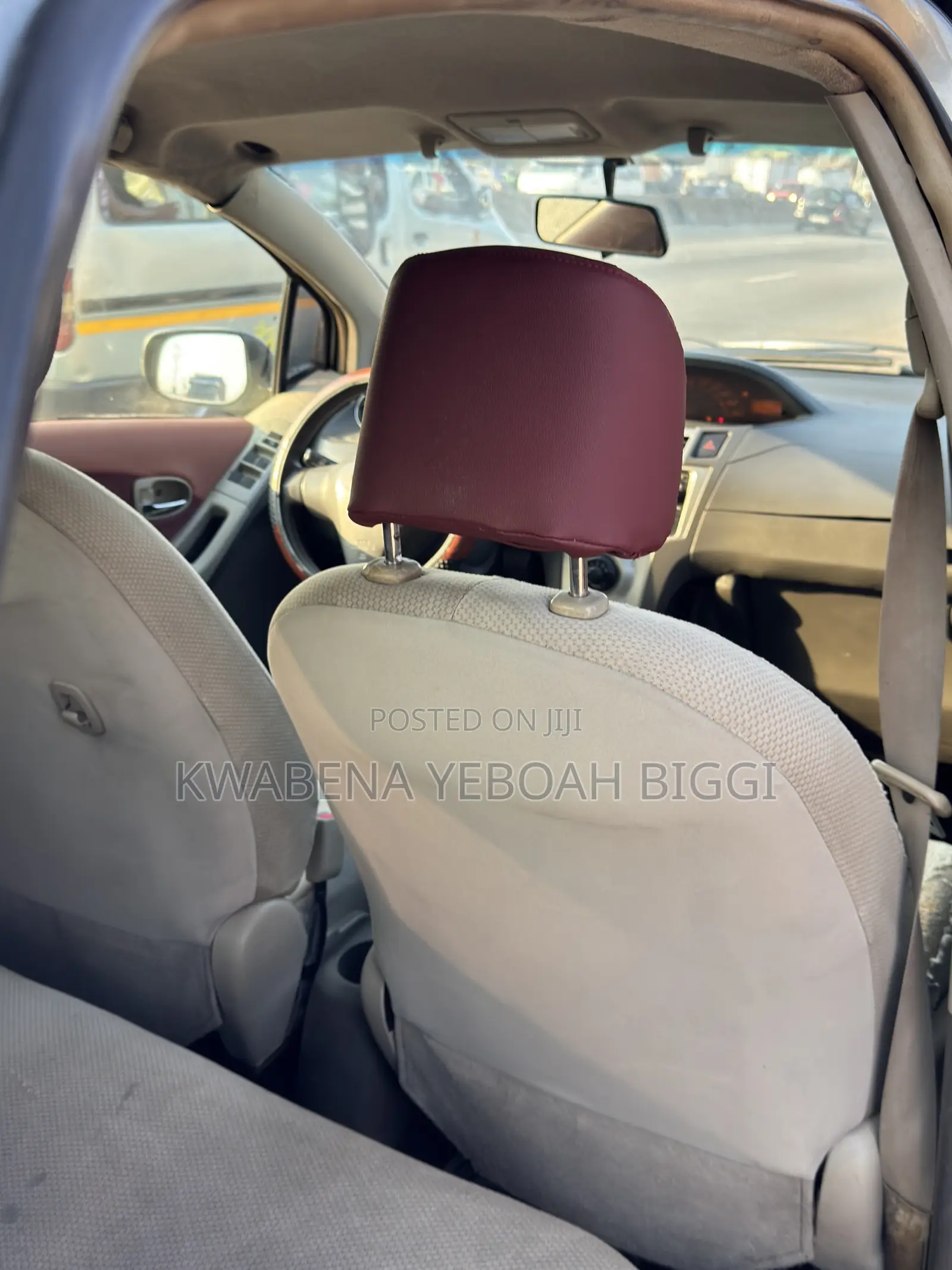 Toyota Vitz 2010 Gray