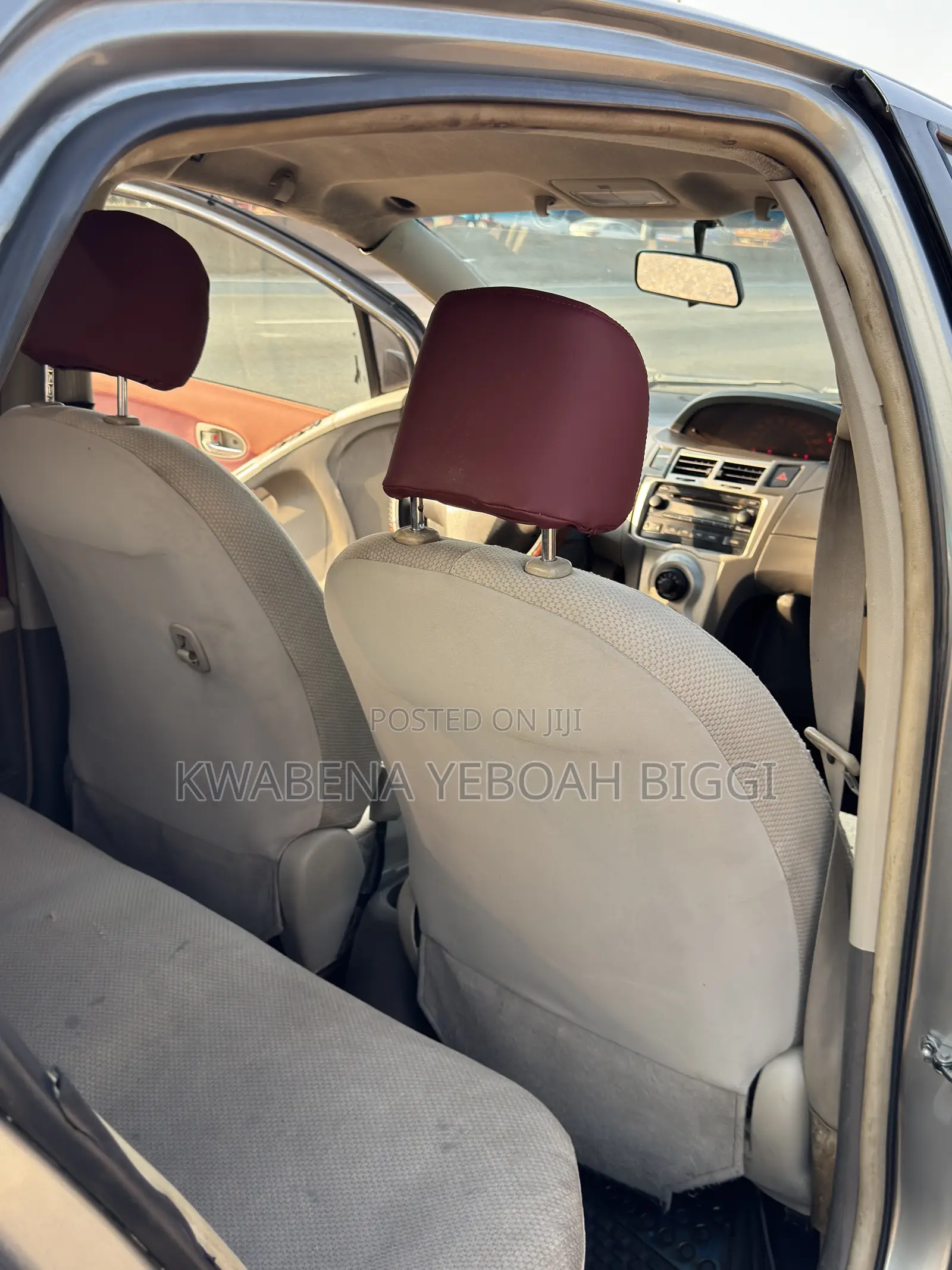 Toyota Vitz 2010 Gray