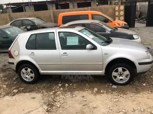 Volkswagen Golf 1.6 2001 Silver