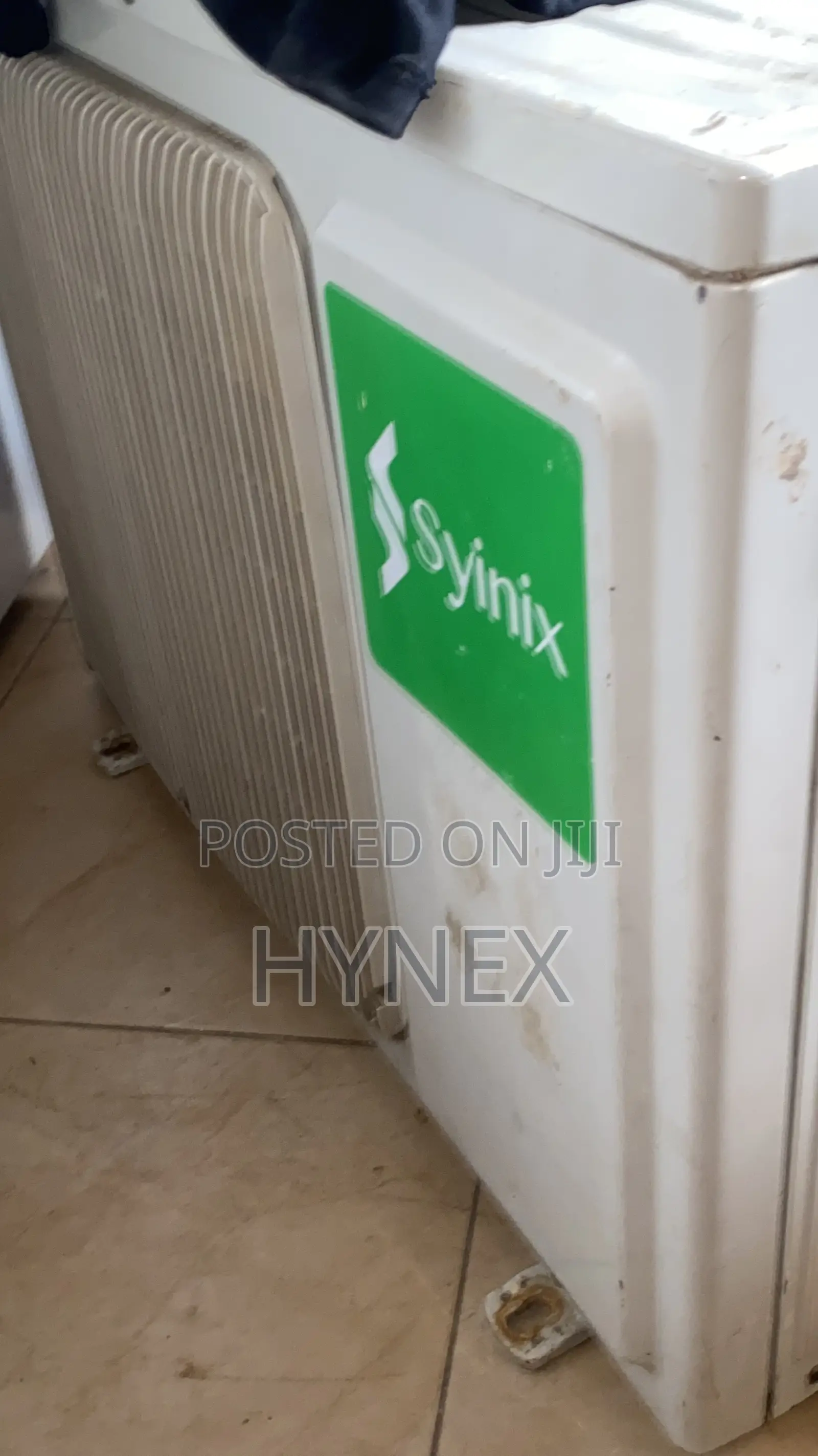 Used Air-Conditioner in Good Condition for Sale