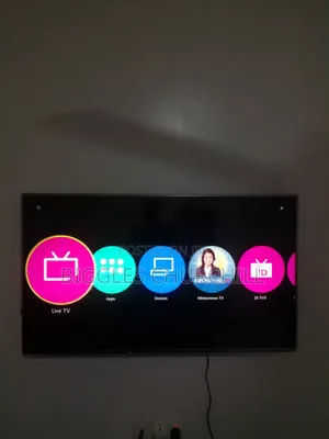 Panasonic Smart TV – Netflix YouTube – Clean Working –