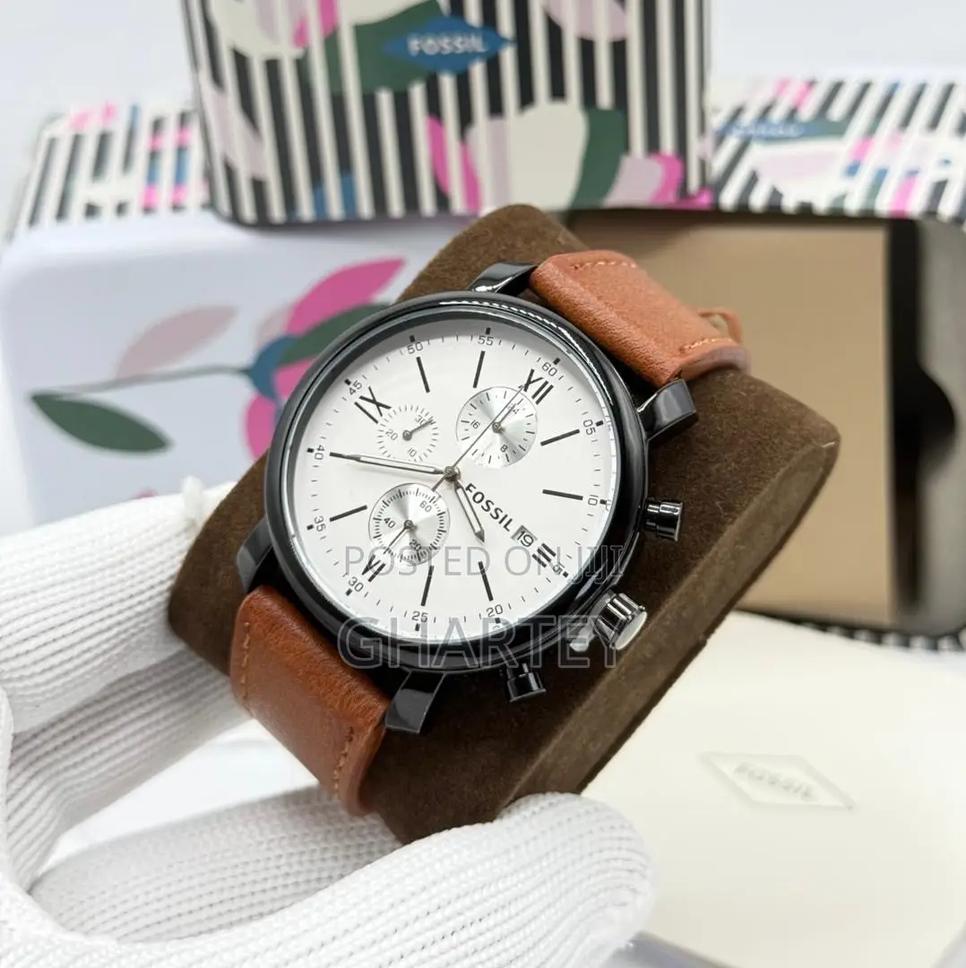 Fossil Men’s Chronograph Watch – Genuine Leather Strap Brown