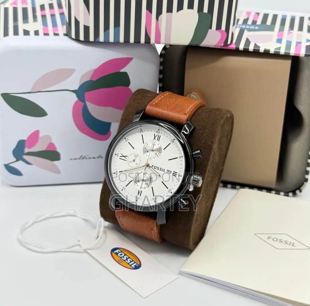 Fossil Men’s Chronograph Watch – Genuine Leather Strap Brown