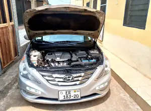 Hyundai Sonata Limited 2.0T Sedan (2.0L 4cyl 6A) 2013 Silver
