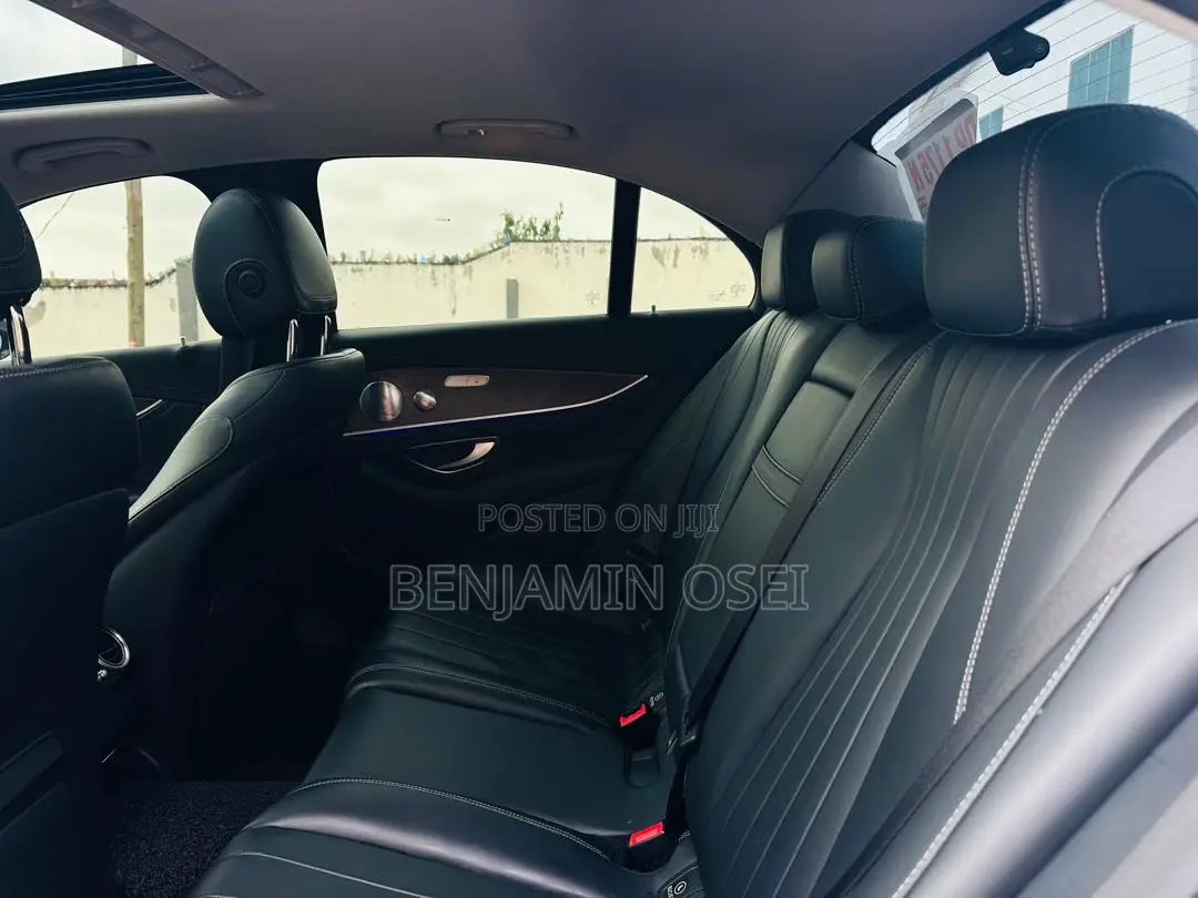 Mercedes-Benz E300 2019 White
