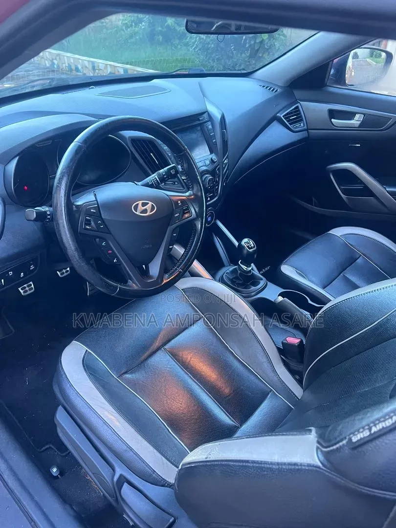 Hyundai Veloster 2014 Red