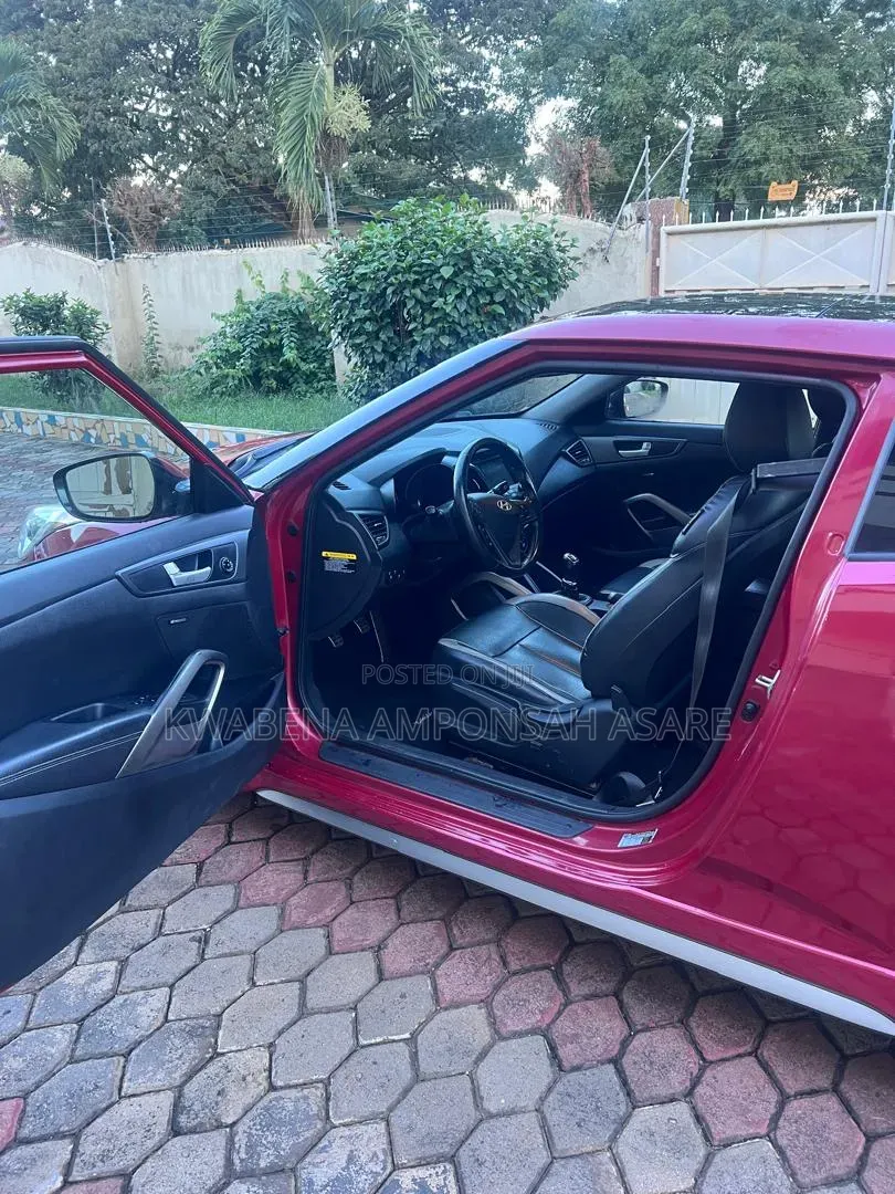 Hyundai Veloster 2014 Red