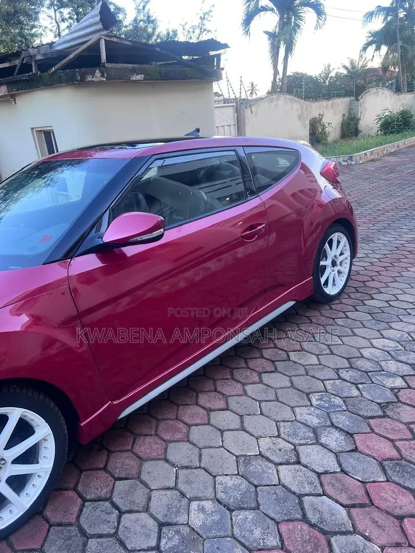 Hyundai Veloster 2014 Red
