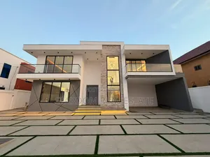 4bdrm Duplex in Adjiringanor, Ability for sale