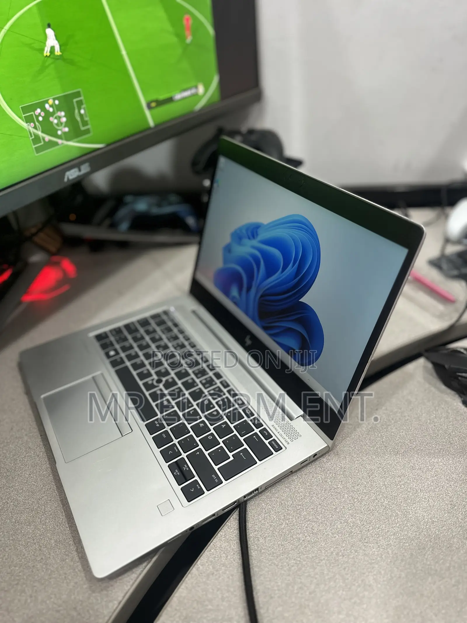 Laptop HP EliteBook 735 G6 8GB AMD Ryzen 3 SSD 256GB