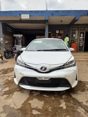 Toyota Vitz 1.3 FWD 3dr 2015 White