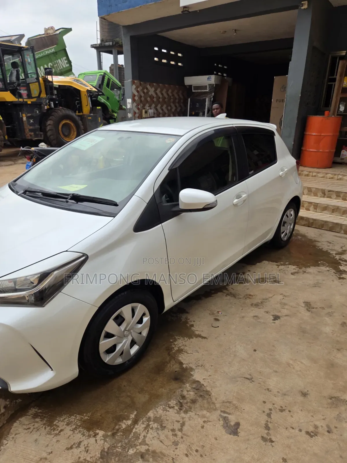 Toyota Vitz 1.3 FWD 3dr 2015 White