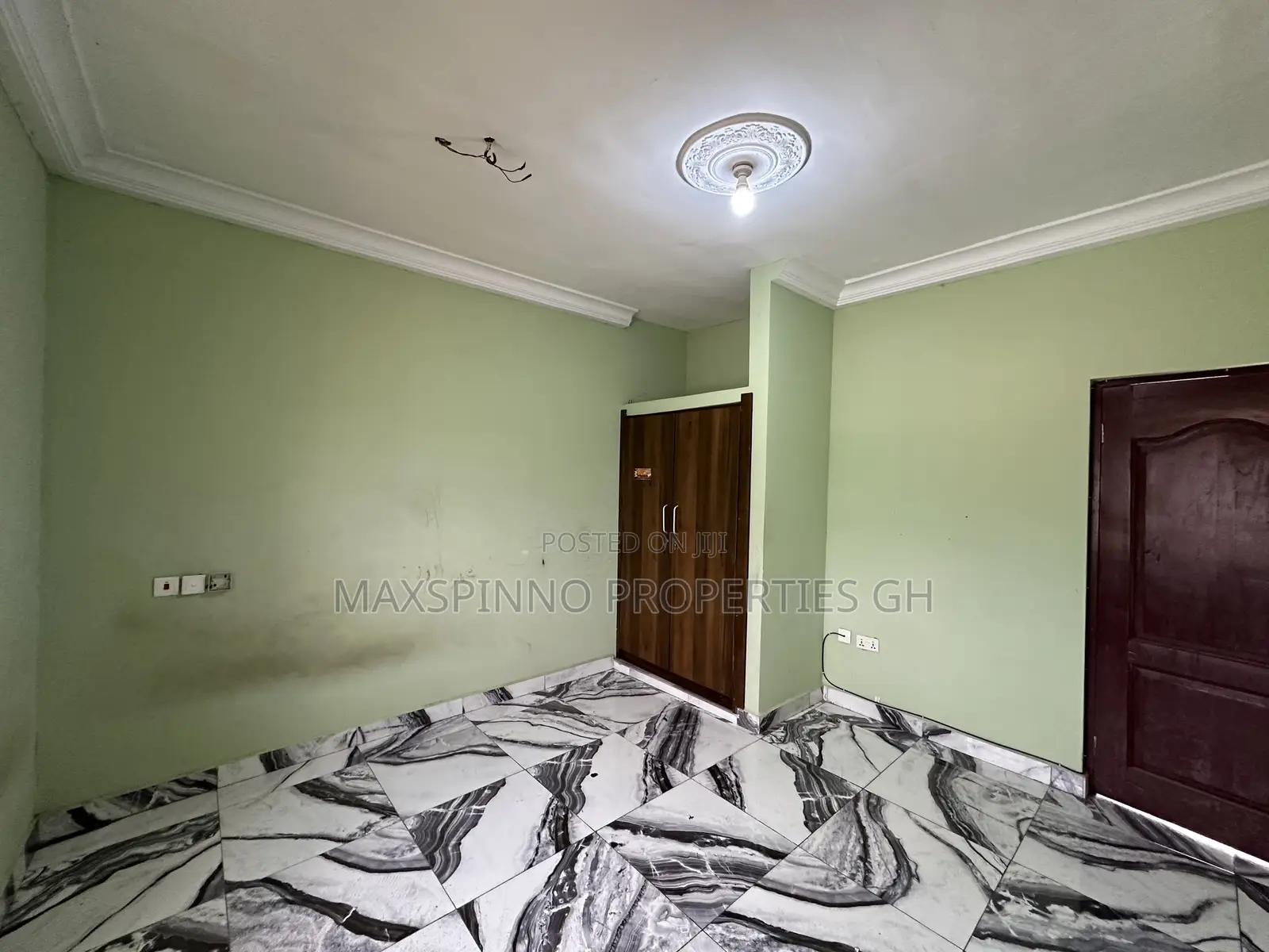 2bdrm Apartment in Maxspinno Properties, Zongo Junction for rent