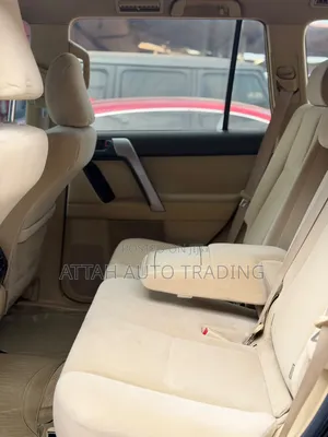 Toyota Land Cruiser Prado 2016 Black