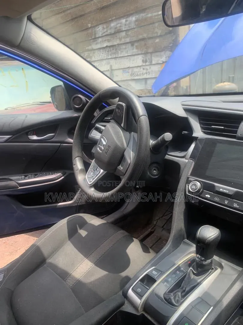 Honda Civic EX 4dr Sedan (2.0L 4cyl) 2017 Blue