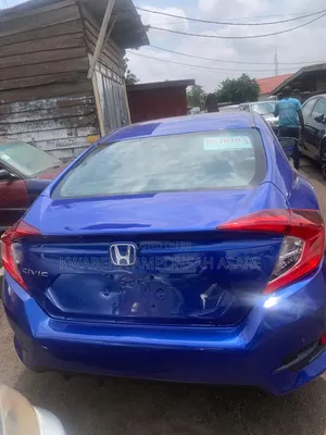 Honda Civic EX 4dr Sedan (2.0L 4cyl) 2017 Blue