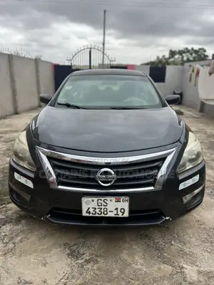 Nissan Altima 2.5 S 4dr Sedan (2.5L 4cyl CVT) 2014 Black
