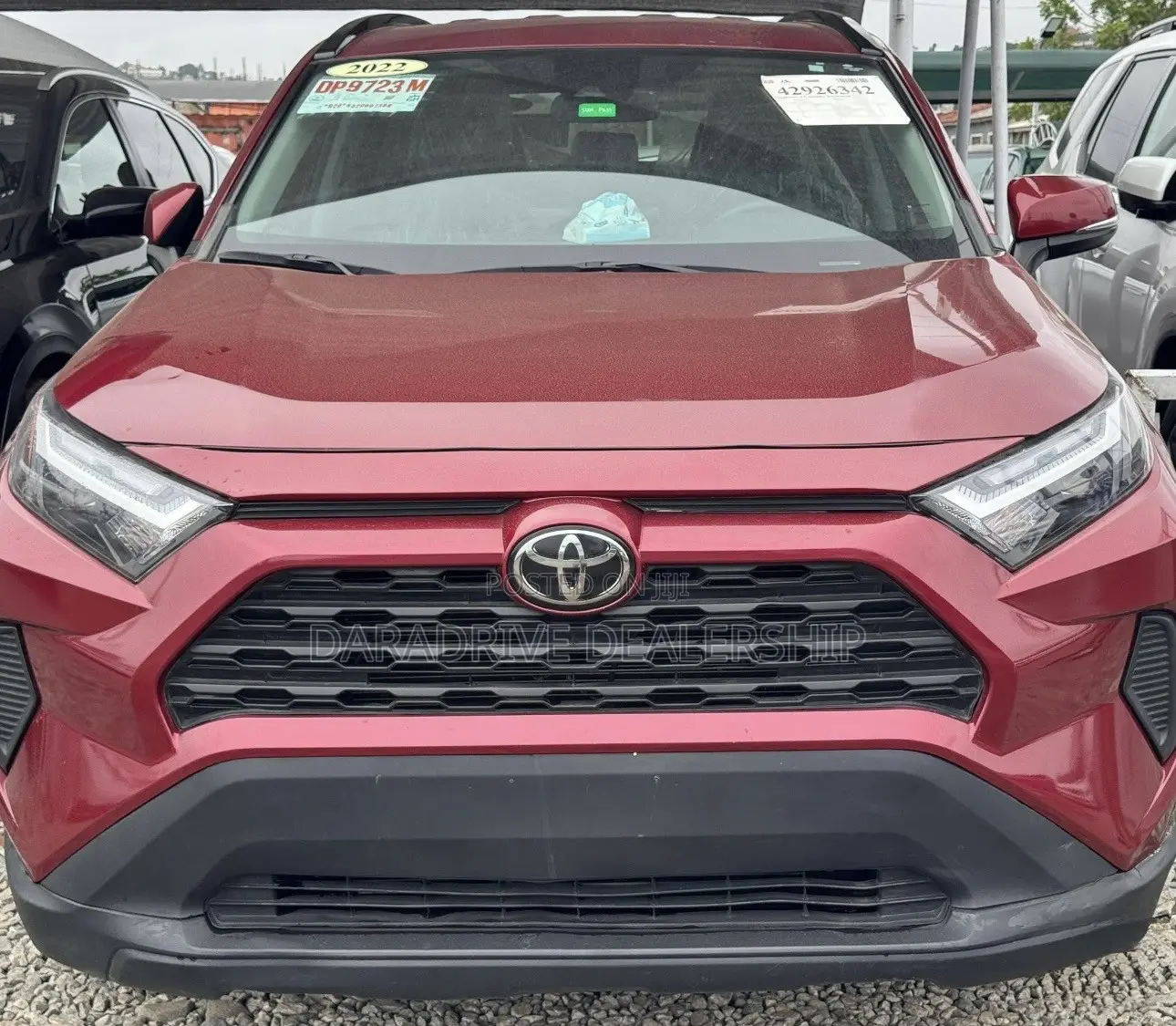 Toyota RAV4 XLE 2022 Red