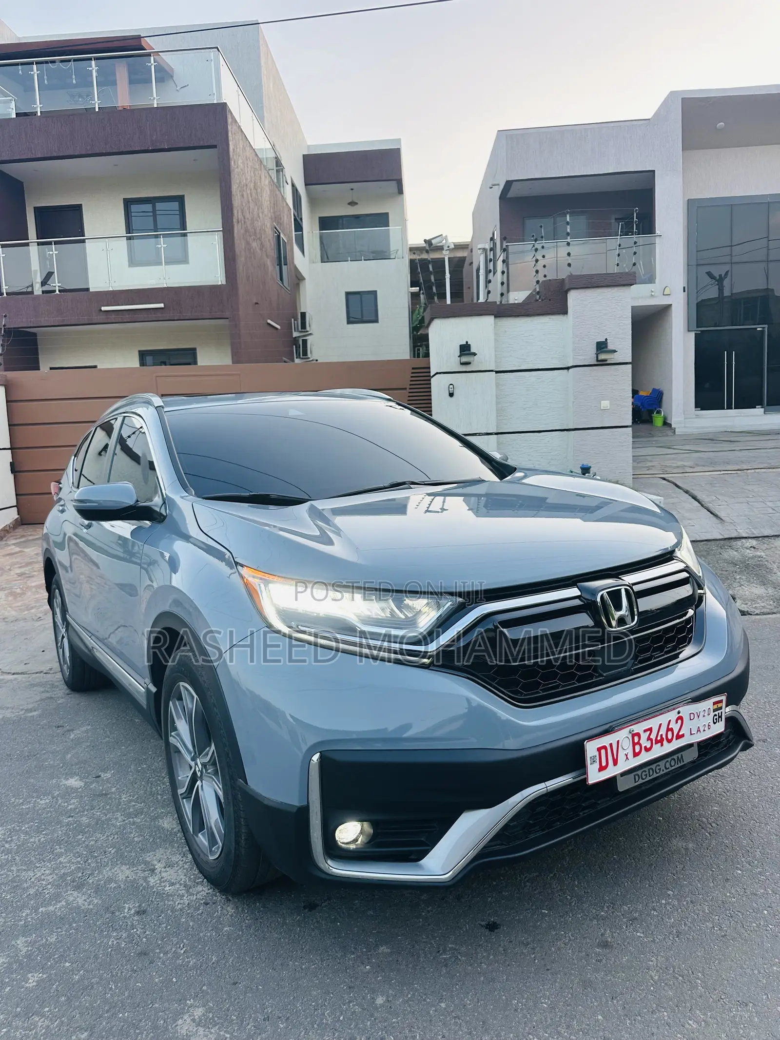 Honda CR-V Touring AWD 2020 Gray