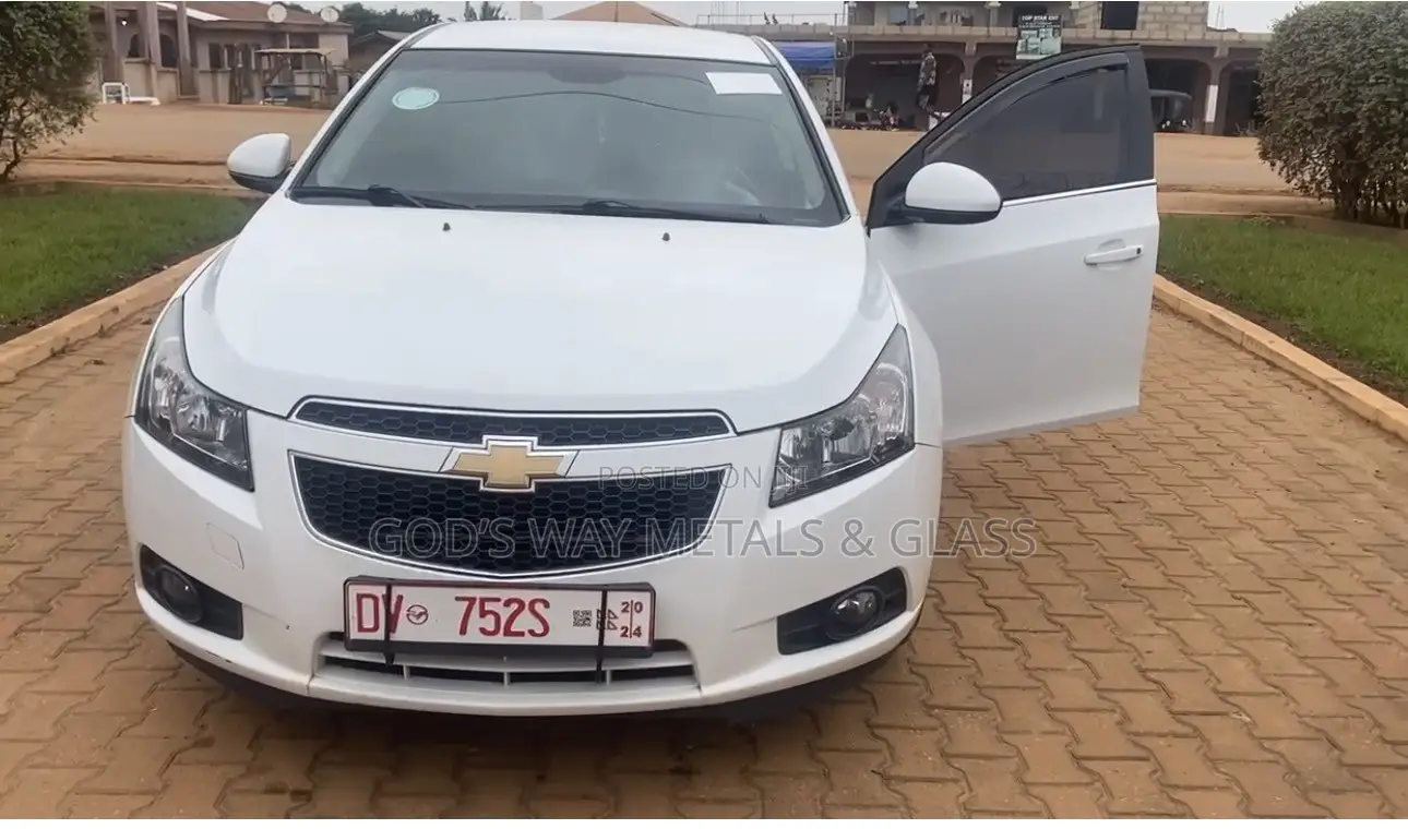 Chevrolet Cruze 2013 White