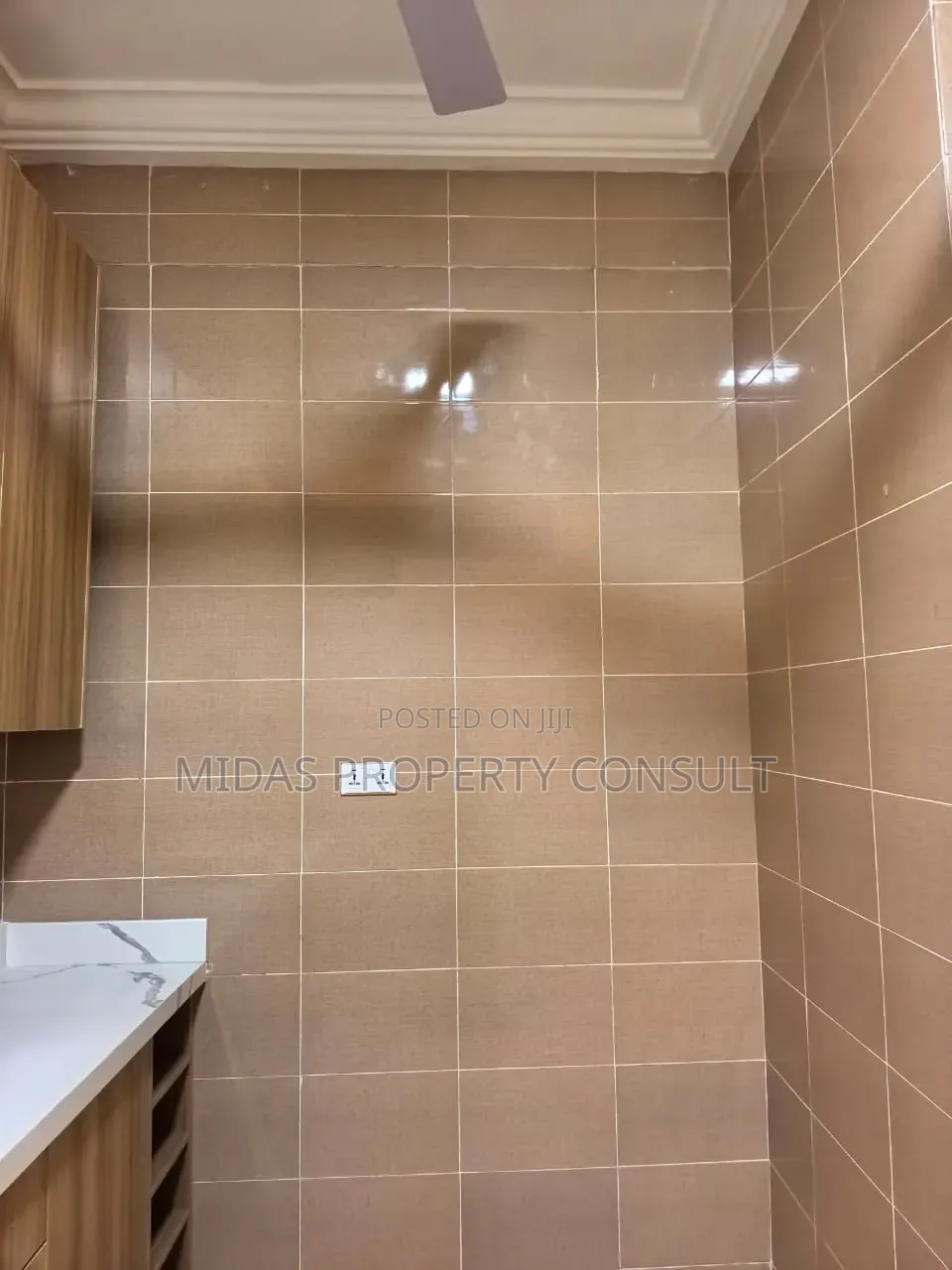 2bdrm Apartment in Mile 7 for rent