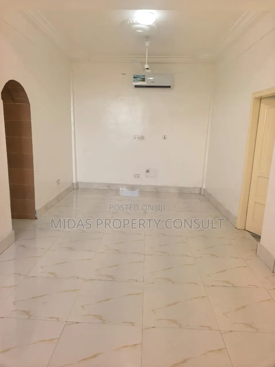 2bdrm Apartment in Mile 7 for rent