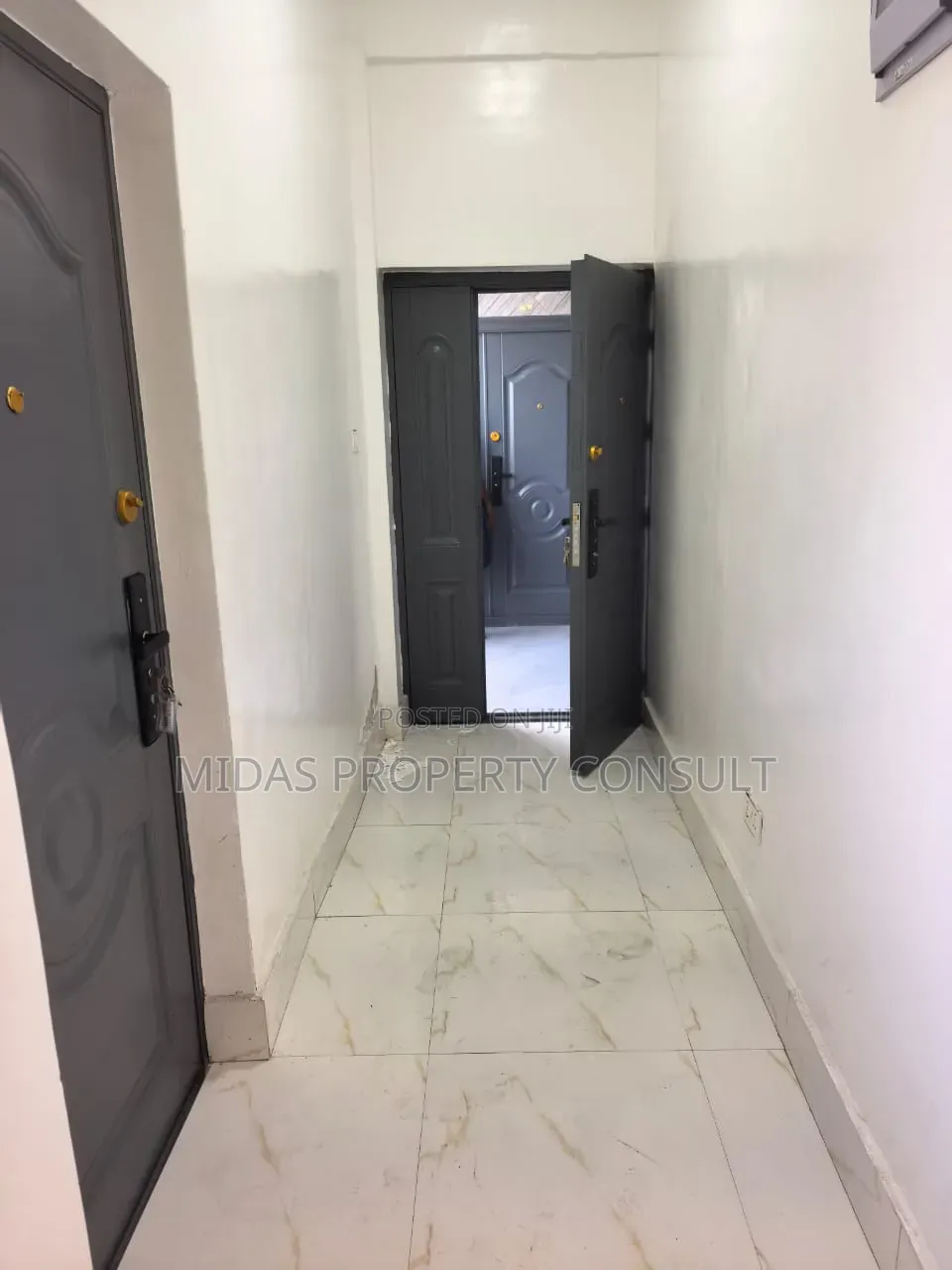 2bdrm Apartment in Mile 7 for rent