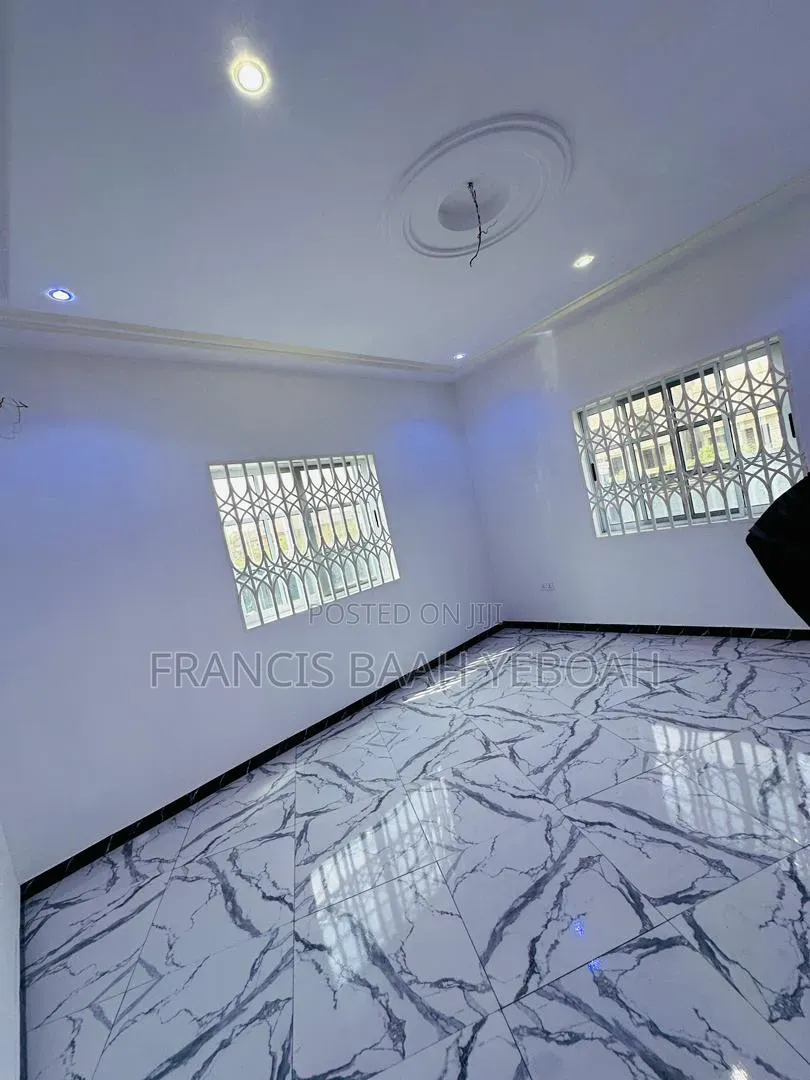 3bdrm House in Shining Star Real, Accra Metropolitan for sale