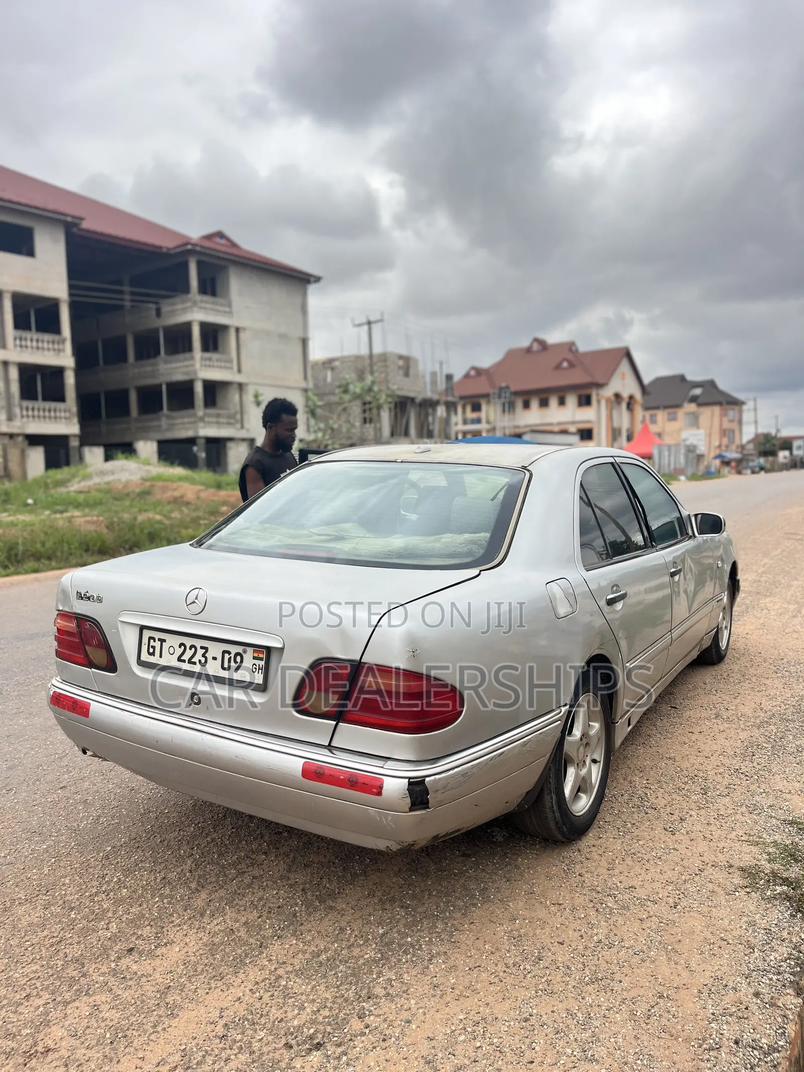 Mercedes-Benz E200 2004 Beige