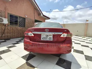 Toyota Corolla 2012 Red