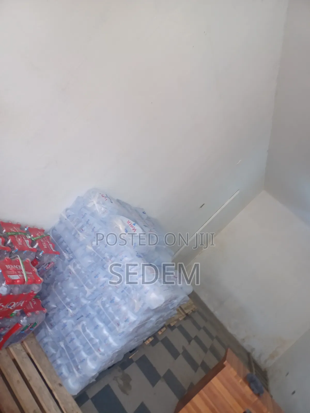 Shop for Rent at a Good Location