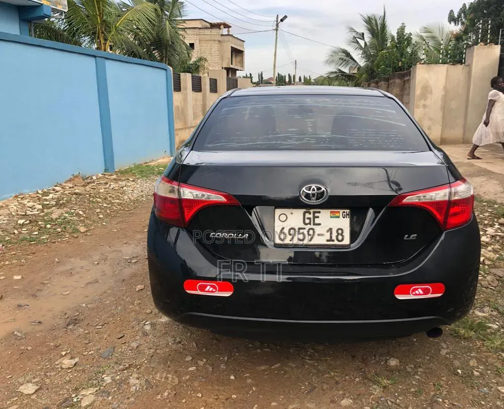 Toyota Corolla 2015 Black