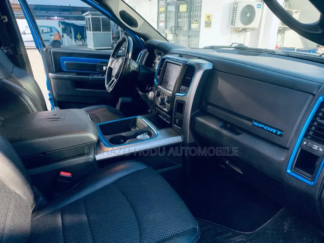 Dodge RAM 1500 5.7 Petrol AWD 2018 Blue