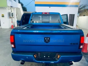 Dodge RAM 1500 5.7 Petrol AWD 2018 Blue