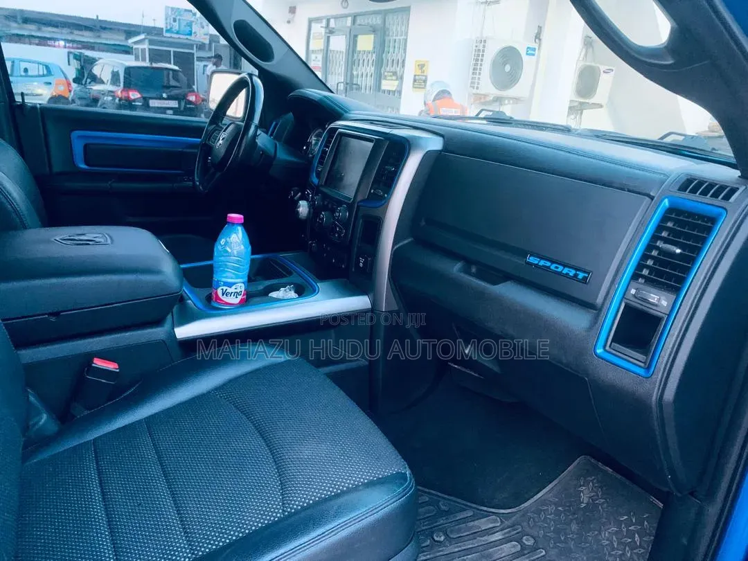 Dodge RAM 1500 5.7 Petrol AWD 2018 Blue
