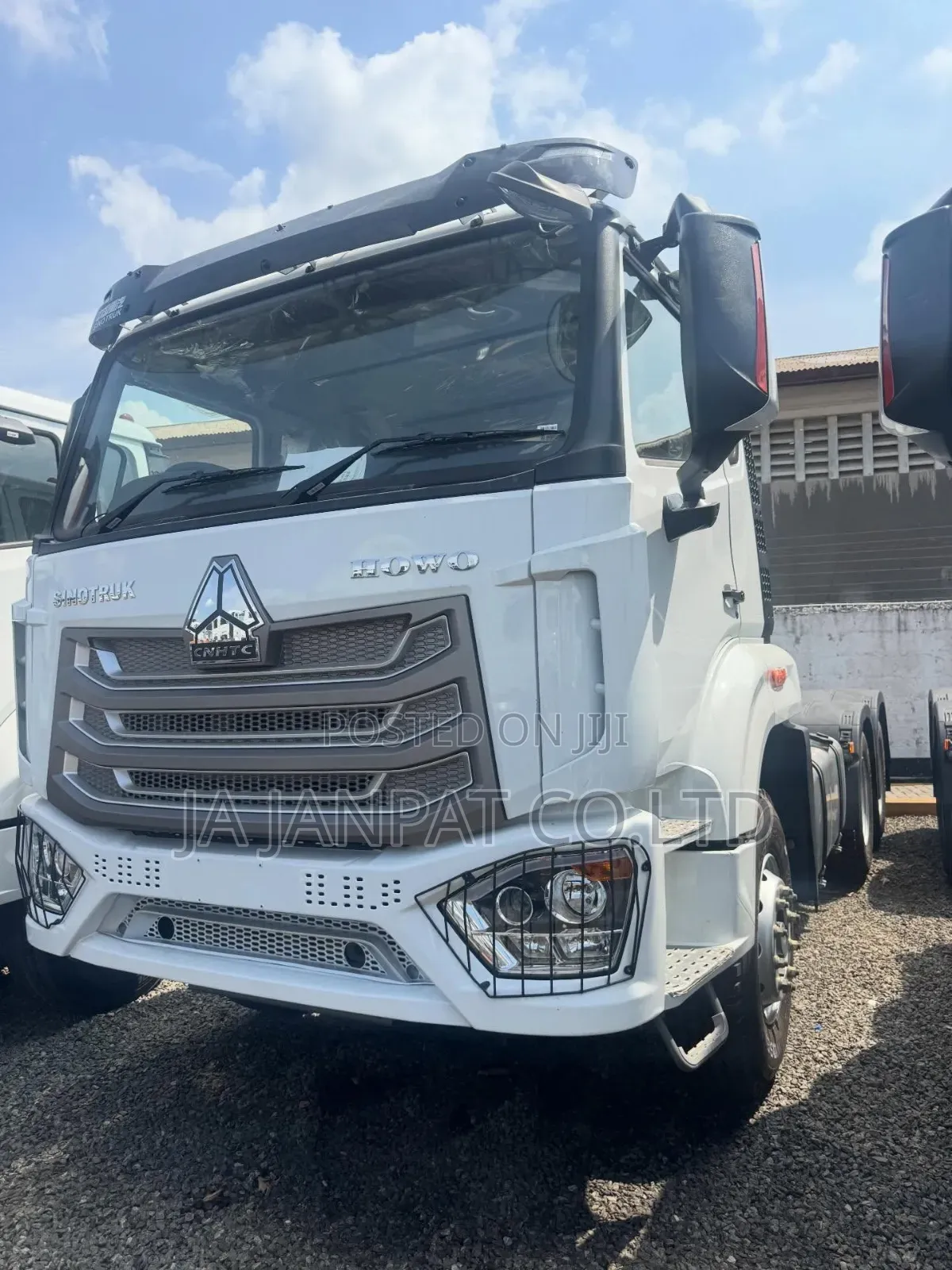 Howo Lowbed 2025 Model