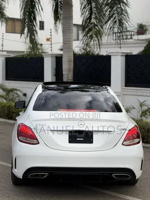 Mercedes-Benz C300 Sport 4Matic Sedan AWD (2.0L 4cyl 7A) 2017 White