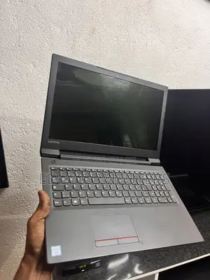 Laptop Lenovo V110 8GB Intel Core i5 SSD 128GB