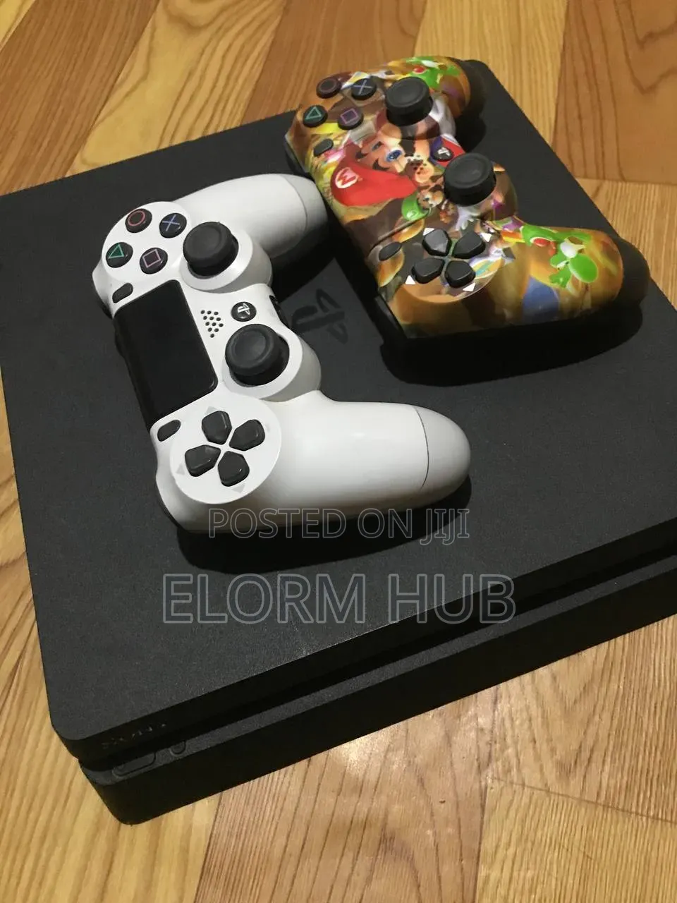 PS4 Slim Jailbreak With 2 Controllers and 16 Games