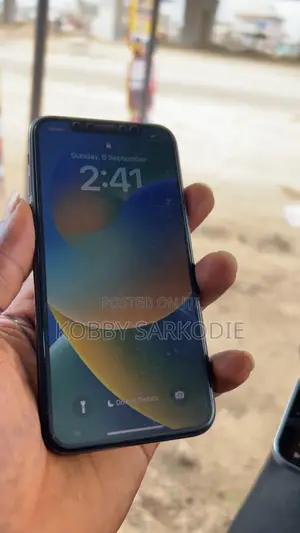 Apple iPhone X 64 GB Black