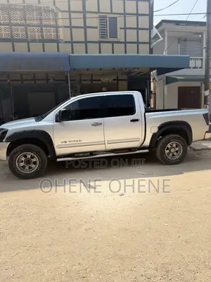 Nissan Titan Crew Cab 2006 Gray