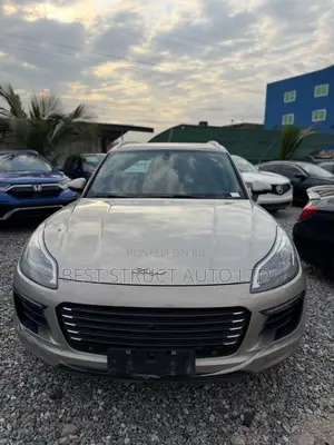 Zotye SR9 2017 Red