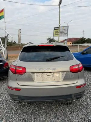 Zotye SR9 2017 Red