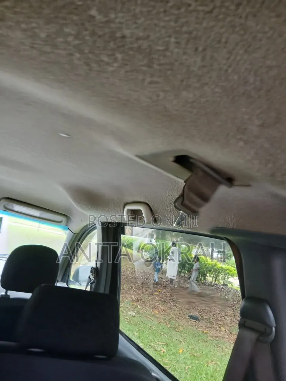 Toyota Sienta 2009 Burgundy
