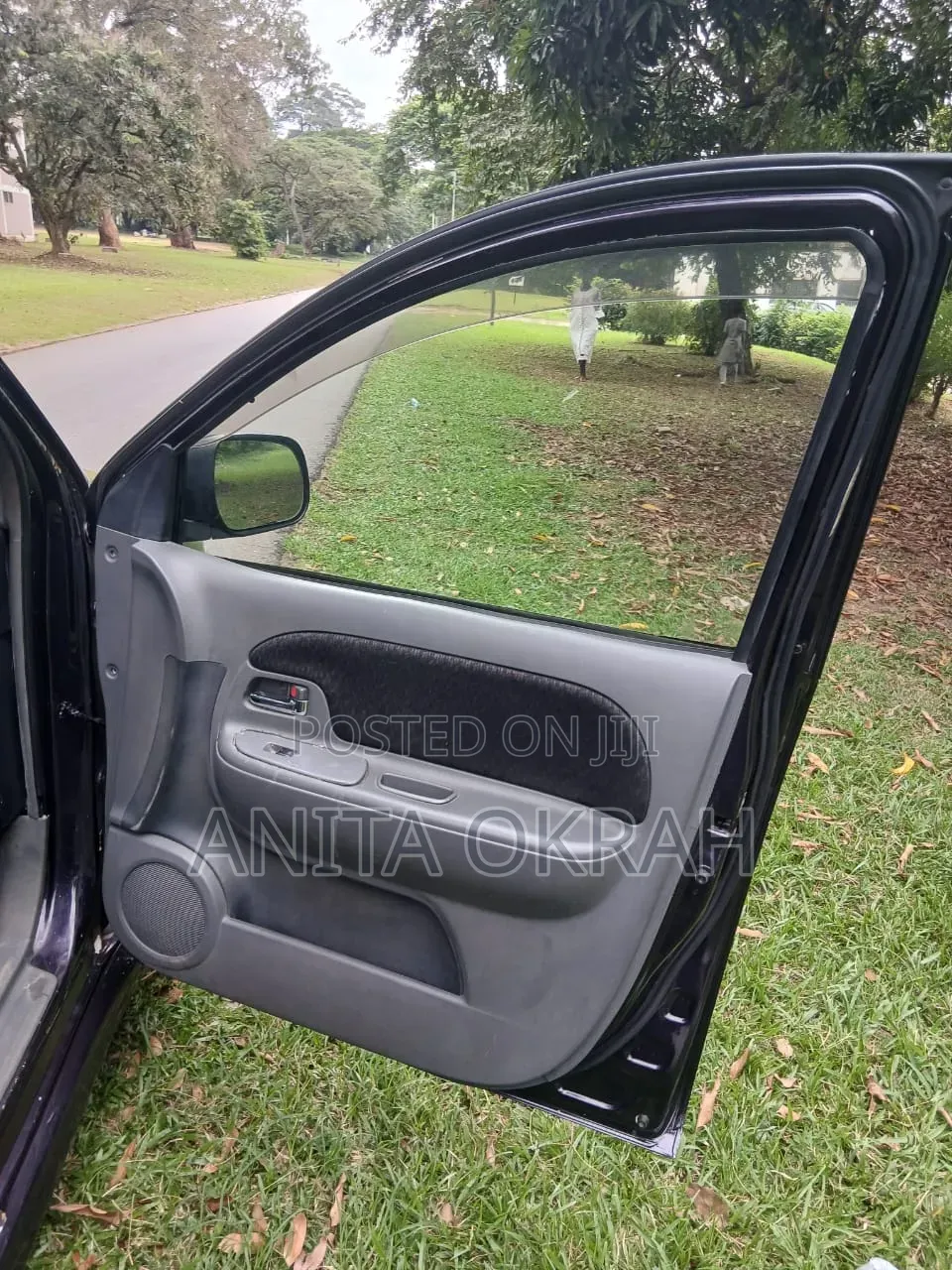 Toyota Sienta 2009 Burgundy