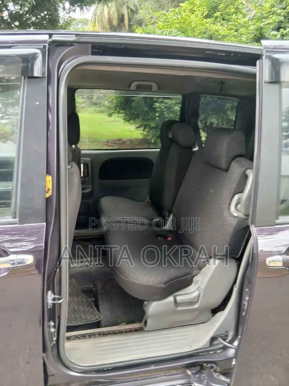 Toyota Sienta 2009 Burgundy