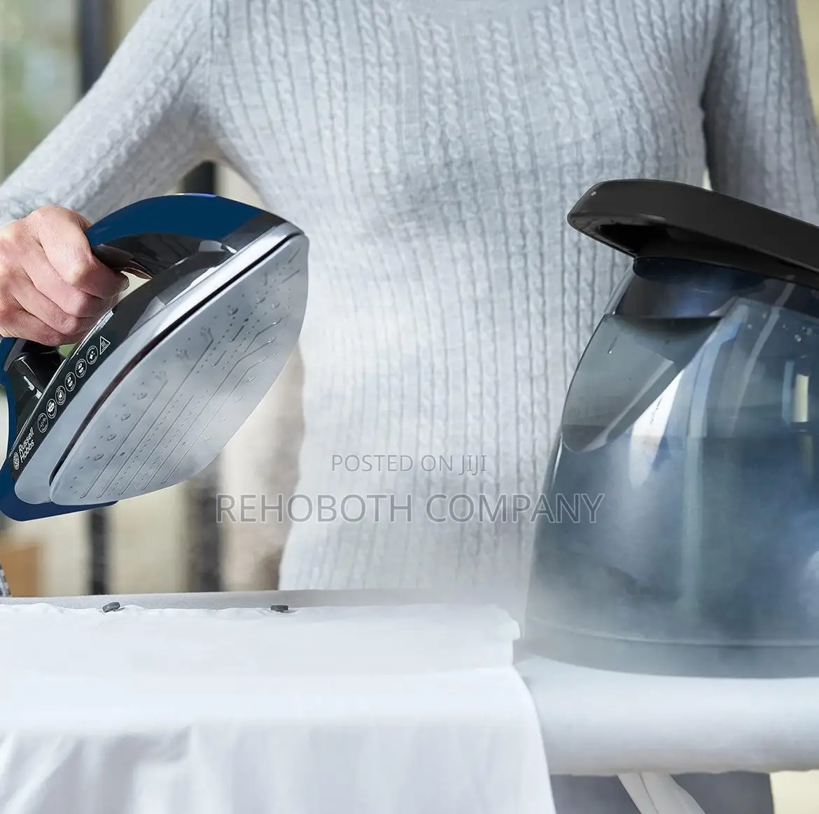 Russell Hobbs Quiet Steam Generator Iron